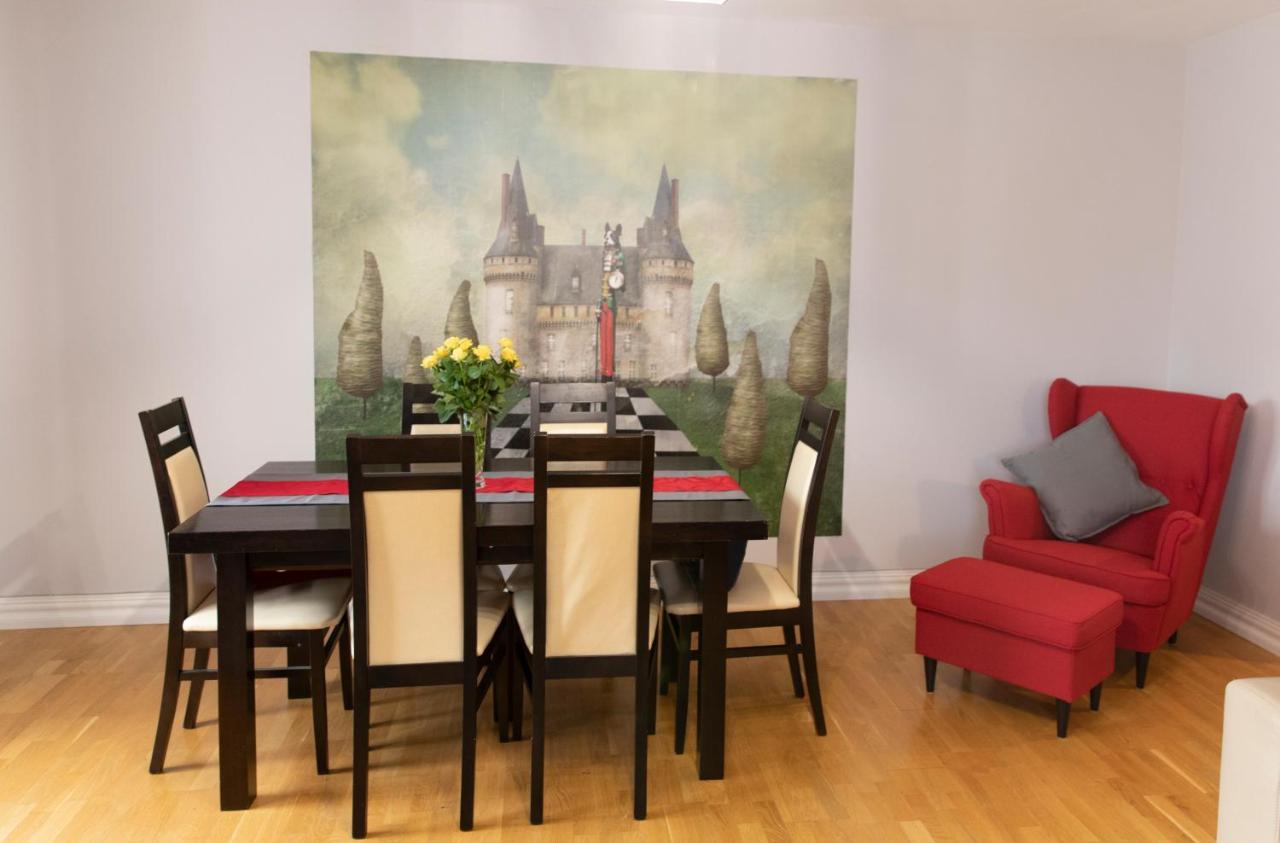 Apartament Bialy Krolik Ustrzyki Dolne Ngoại thất bức ảnh